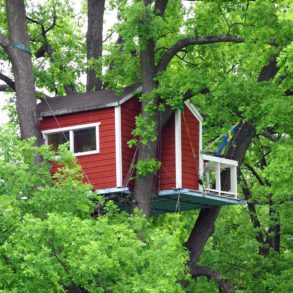 hotel-woodpecker-plus-petit-hotel-monde-nuit-insolite-0