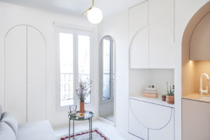 renovation-micro-studio-parisien-batik-mobilier-multifonctions-petite-surface